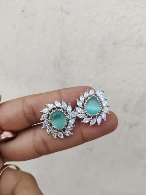 Turquoise ad stud