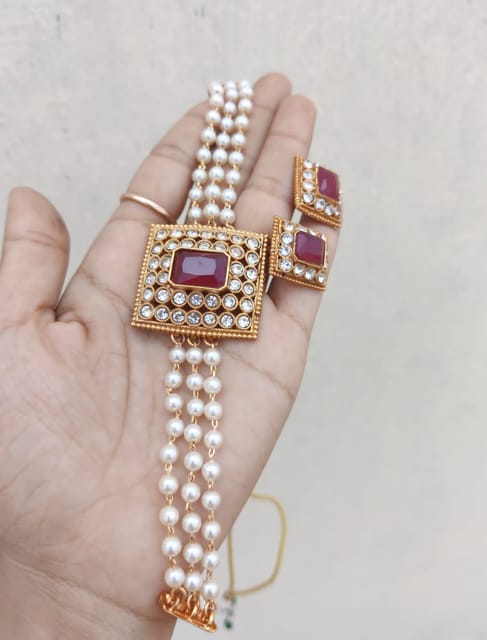 Red pearl set