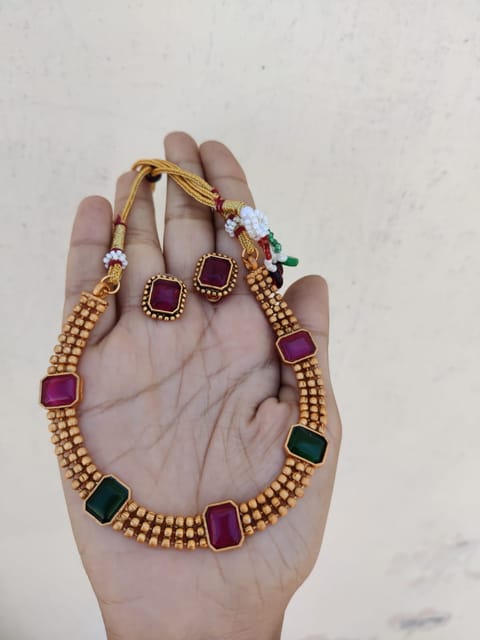 Kemp necklace
