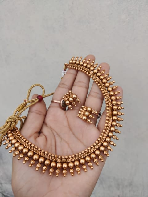 Necklace set