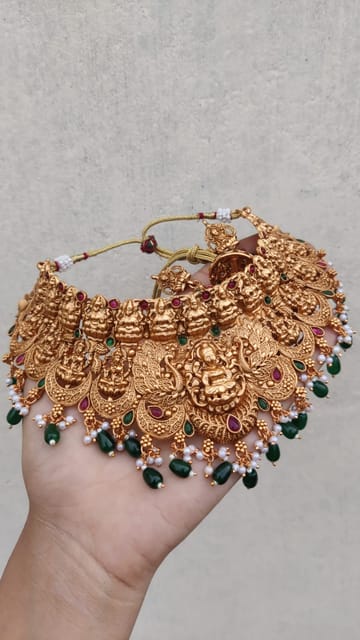 Bridal lakshmi choker set