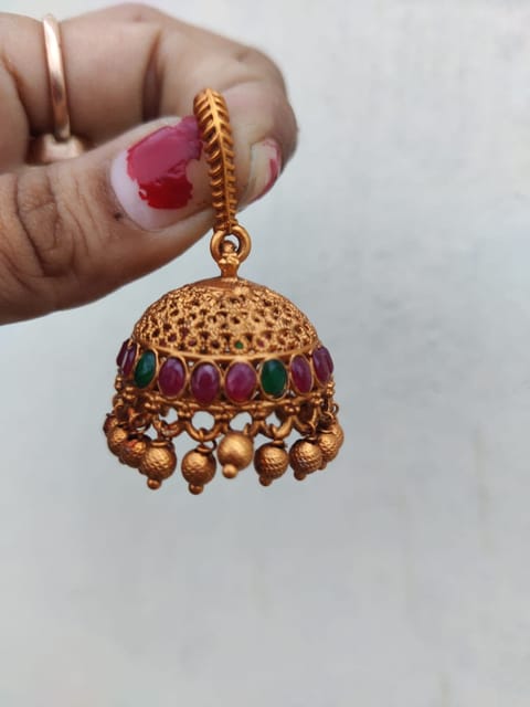 Multi hook jhumki