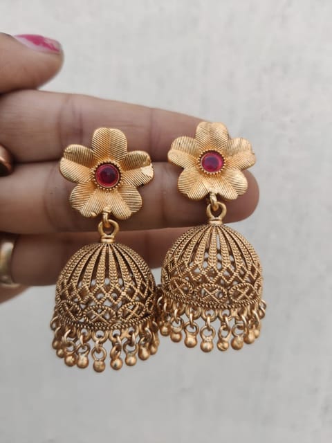 Flower jhumki