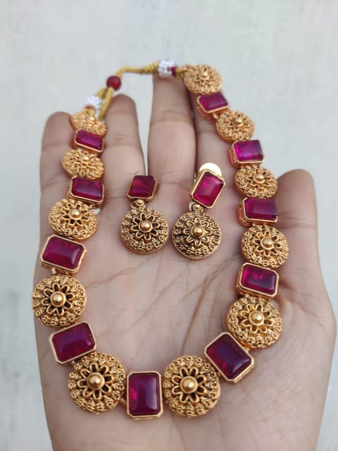 Kemp choker set