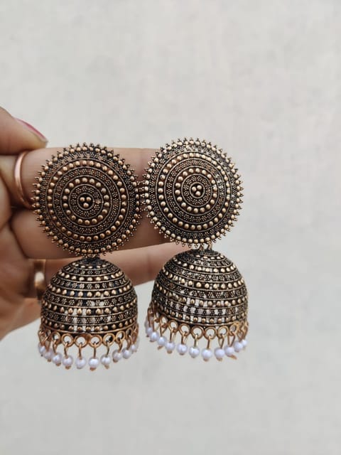 Golden jhumki