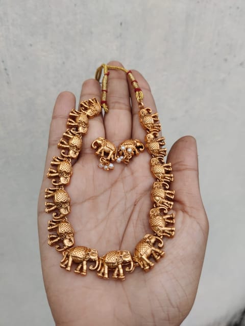Elephant necklace set