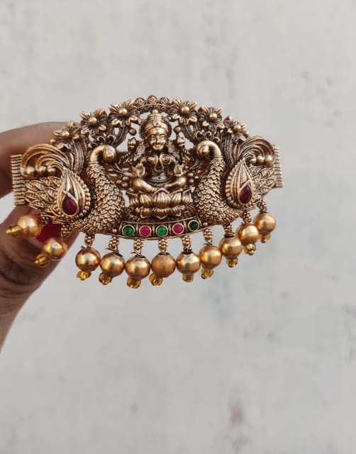 Antique Lakshmi clip hair