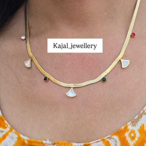Gold stainless chain for western and Indian both