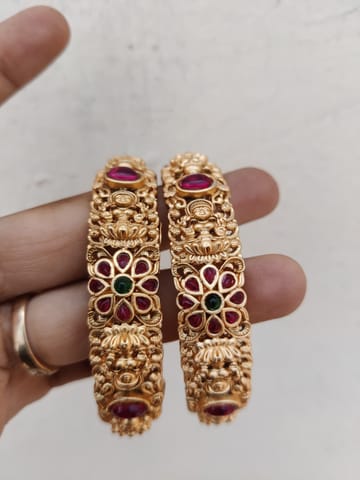 Temple bangles 2.8