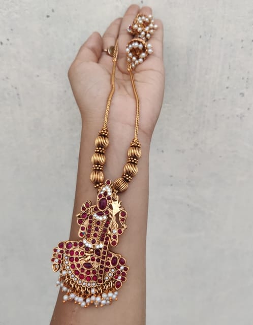 Ruby kemp chain middle length new design