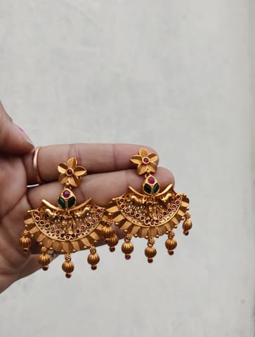 Cz stud Krishna