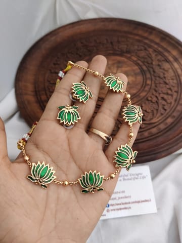 Green lotus set