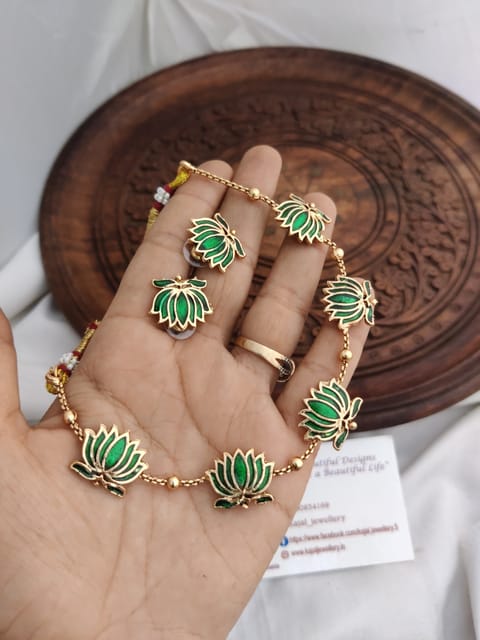 Green lotus set