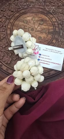 Hair pin Mali poo white