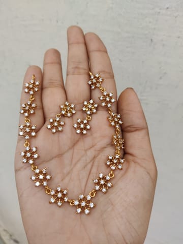 Cz golden necklace set