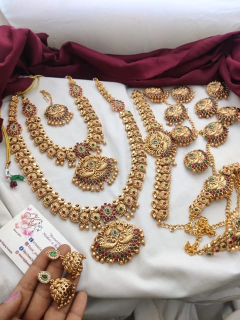 Non idol bridal set