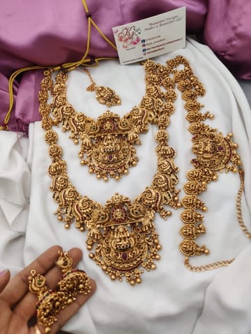 Temple Lakshmi semi golden set