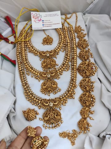 Golden round three layer semi bridal set
