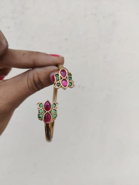 Lotus kemp bracelet