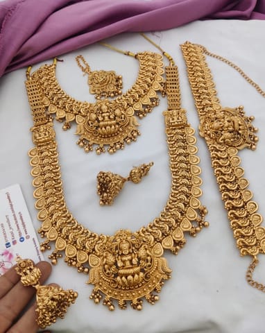 Golden semi bridal set