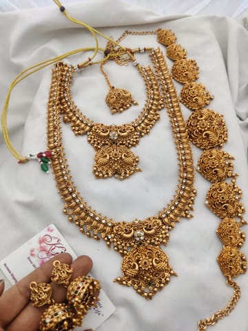 Golden semi bridal set