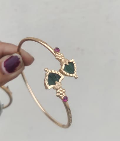 Palakka bracelet