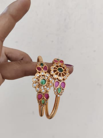 Cz bangles set