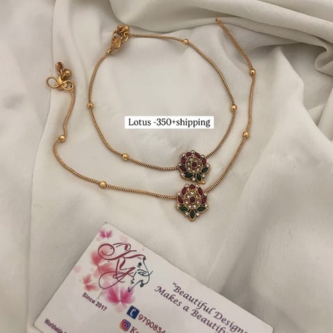 Lotus anklets