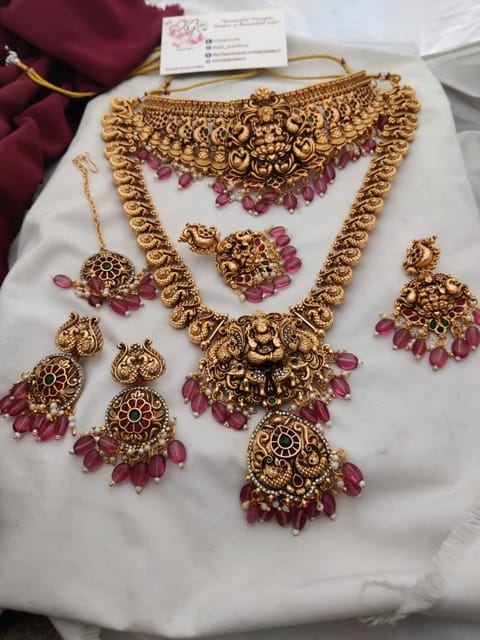 Temple semi bridal set with maroon set