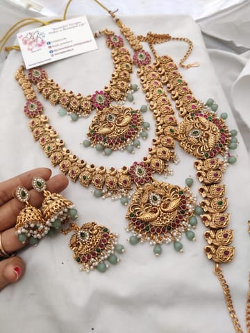 Pastel green beads non idol semi bridal set