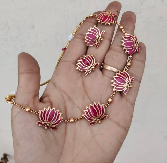 Pink lotus set