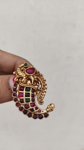 Saree pin