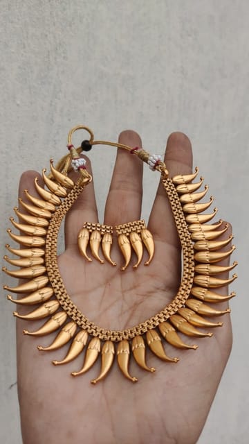 Mullu necklace set