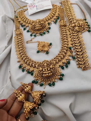 Temple set with green beads