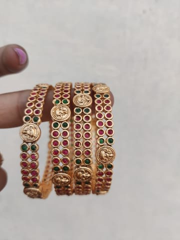 Temple kemp bangles set of 4