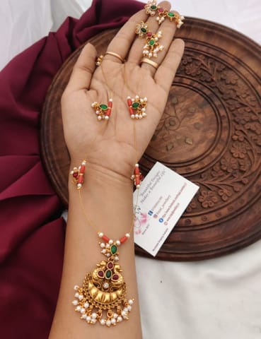 Coral set