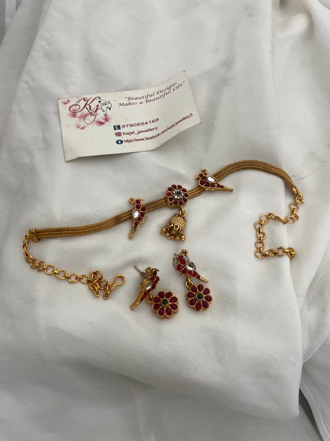 Choker set