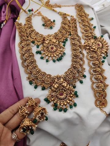 Temple set green beads