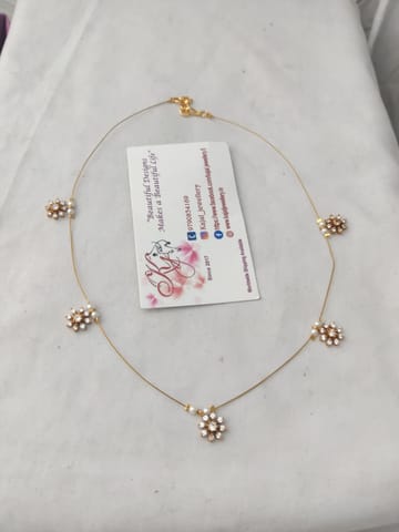 Invisible ad necklace set