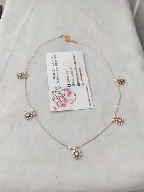 Invisible ad necklace set