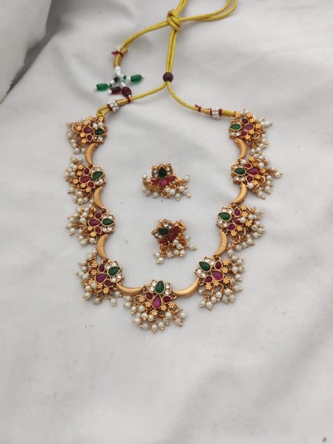 Kemp choker set