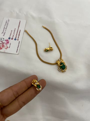 Green elephant set