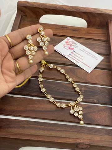 Golden necklace white set