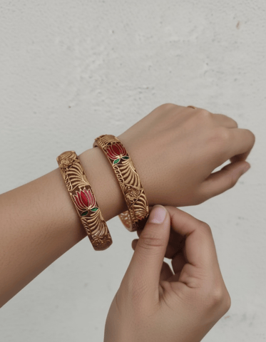 Lotus red matte bangles set